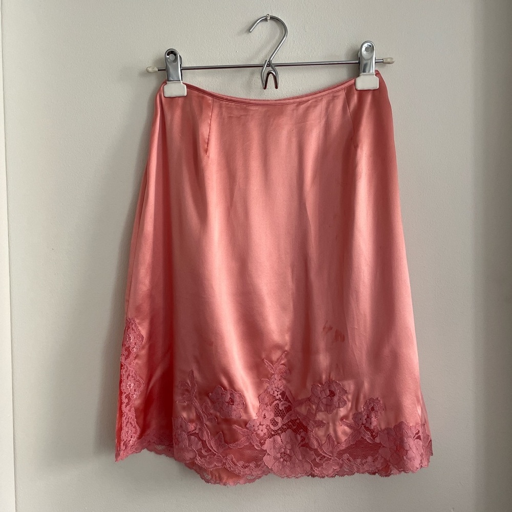Vintage pink lace Victoria’s Secret slip skirt with original tag